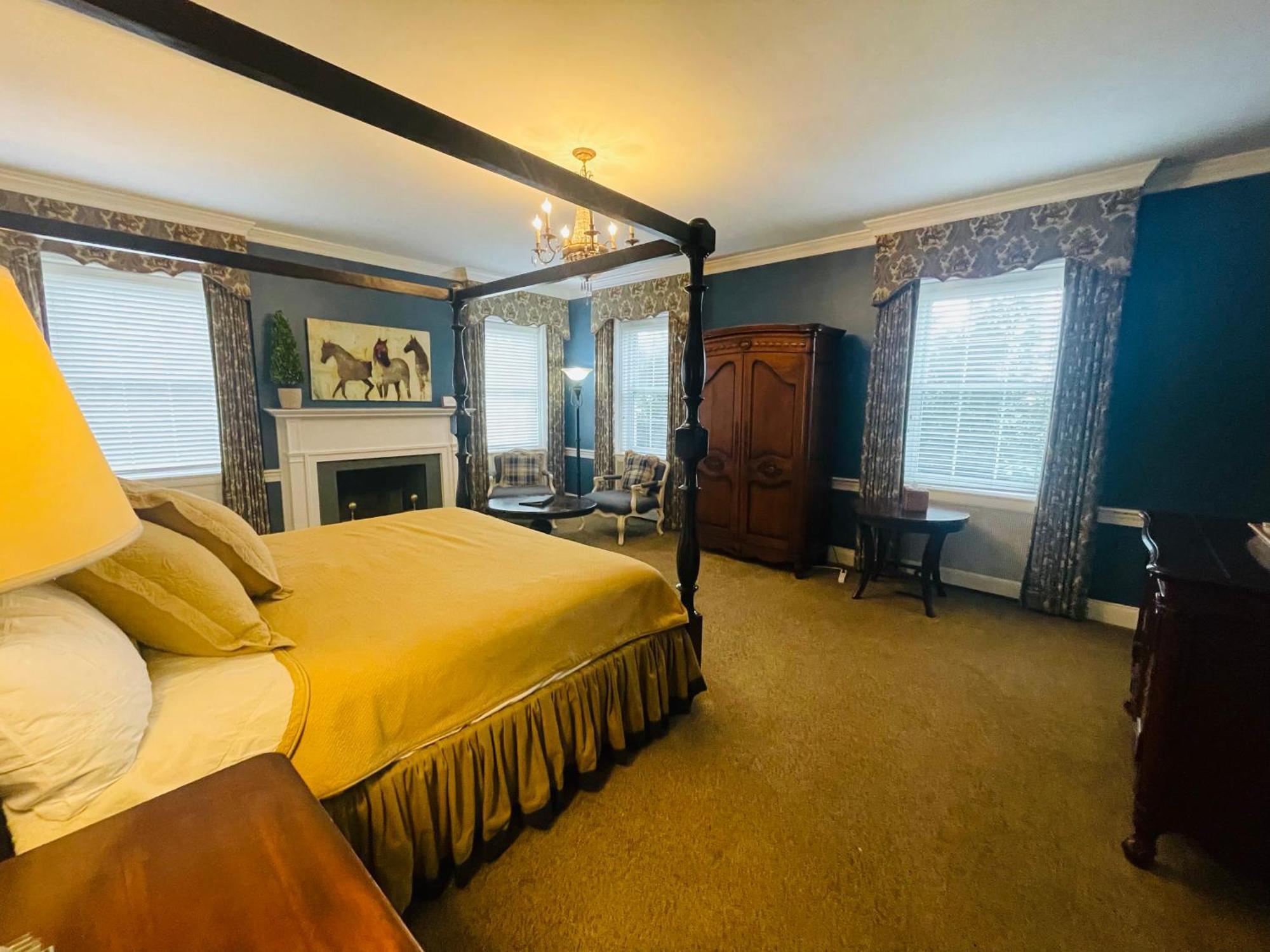 Apartamento Excelsior At The Manor House Clemmons Exterior foto