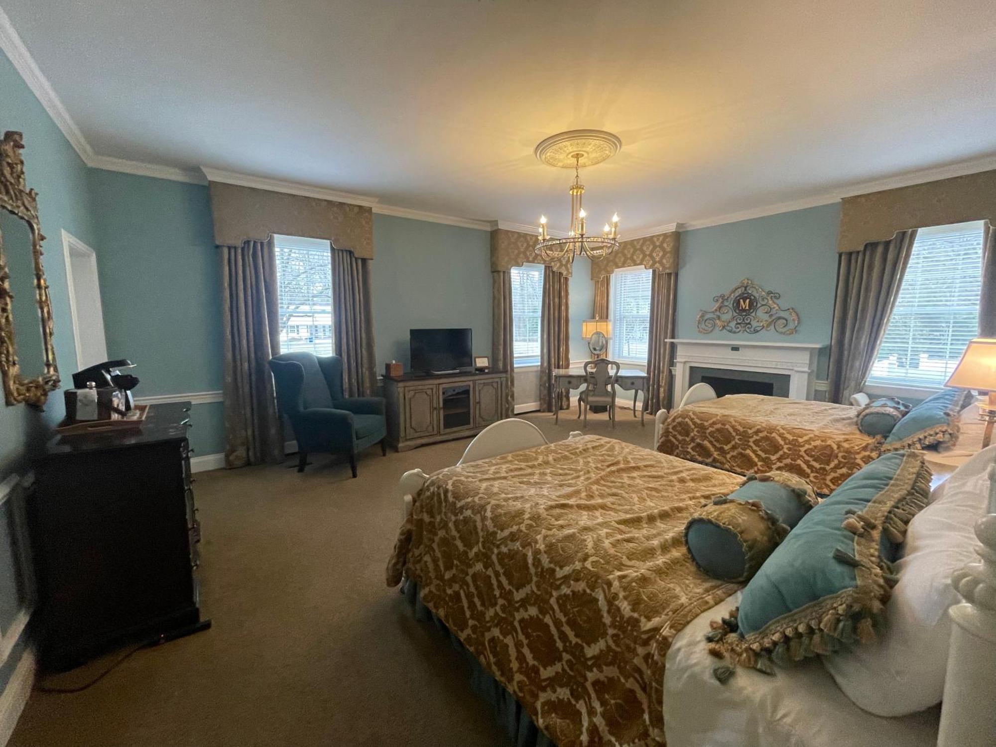 Apartamento Excelsior At The Manor House Clemmons Exterior foto